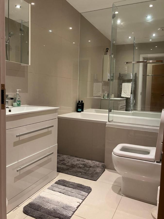 Luxury 3-Bedroom Townhouse In Hackney London Exterior photo